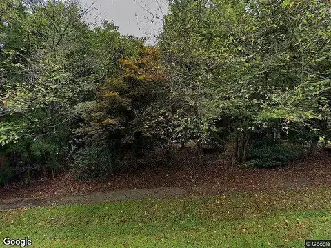 Mill Creek, CHARLOTTESVILLE, VA 22902