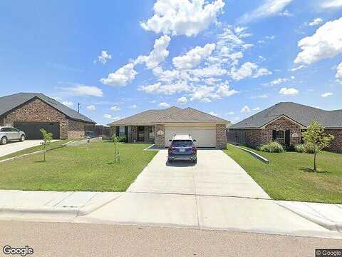 Nicci, CANYON, TX 79015