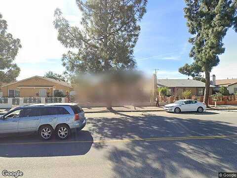 Strathern, NORTH HOLLYWOOD, CA 91605