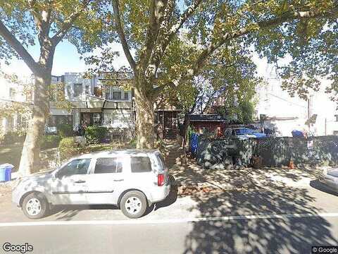 Walnut, PHILADELPHIA, PA 19139