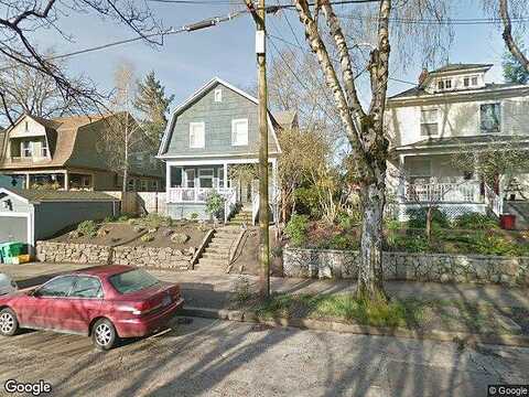 8Th, PORTLAND, OR 97212