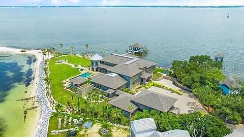 Peakes Point, GULF BREEZE, FL 32561