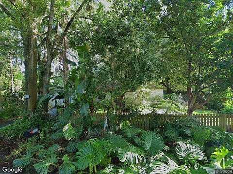 Myrtle, TAMPA, FL 33625