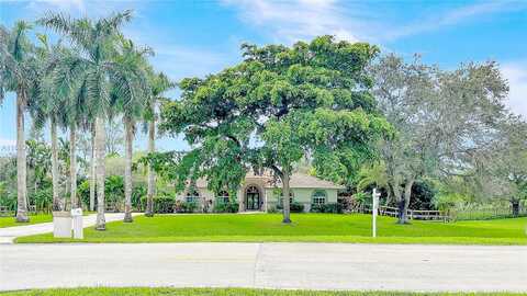54Th, FORT LAUDERDALE, FL 33332