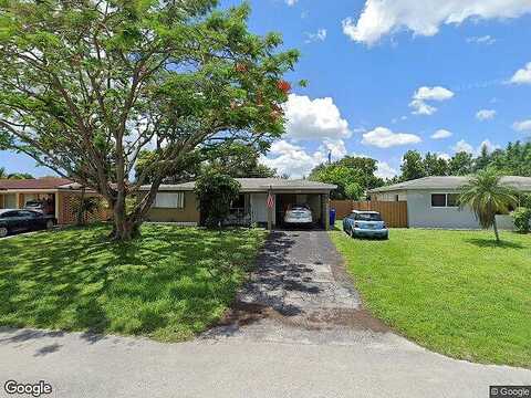 Cody, HOLLYWOOD, FL 33024