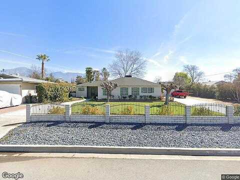7Th, YUCAIPA, CA 92399
