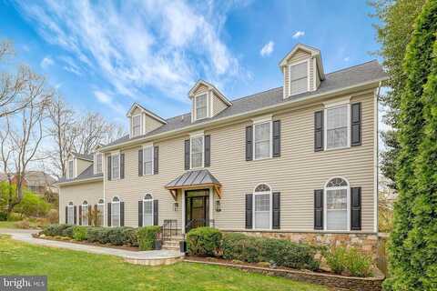 Malcolm, VIENNA, VA 22180
