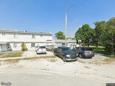 194Th, MIAMI GARDENS, FL 33055