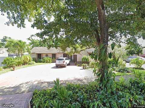 62Nd, HIALEAH, FL 33015