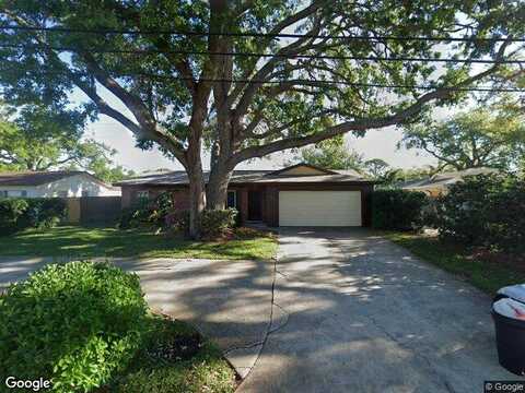 97Th, SAINT PETERSBURG, FL 33708