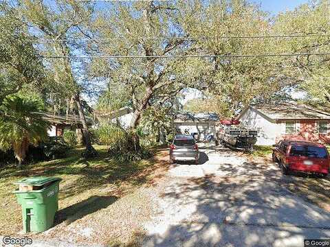 99Th, TAMPA, FL 33617