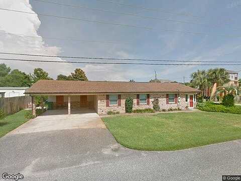 Kelly, PANAMA CITY BEACH, FL 32413