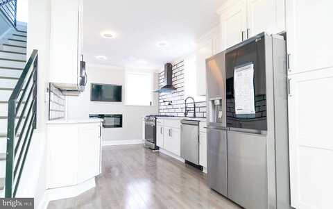 Maple, LANSDOWNE, PA 19050