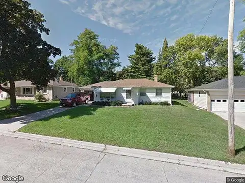 Rosalie, GREEN BAY, WI 54304