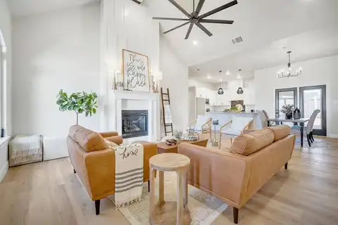 Avenue V, SHALLOWATER, TX 79363