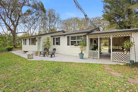 Clara, DELAND, FL 32720