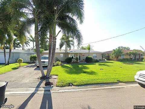 Causeway, SAINT PETERSBURG, FL 33707