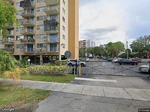 125Th, NORTH MIAMI, FL 33161