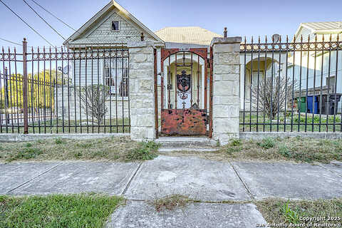 Center, San Antonio, TX 78202
