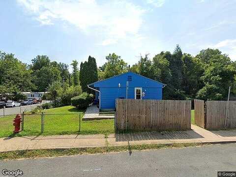 Se 6Th St, CHARLOTTESVILLE, VA 22902