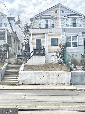 Main St, DARBY, PA 19023