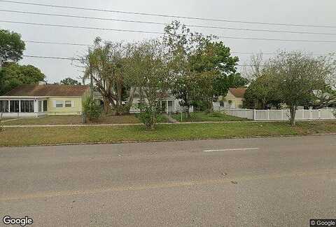 Dr Martin Luther King Jr St N # J, Saint Petersburg, FL 33703
