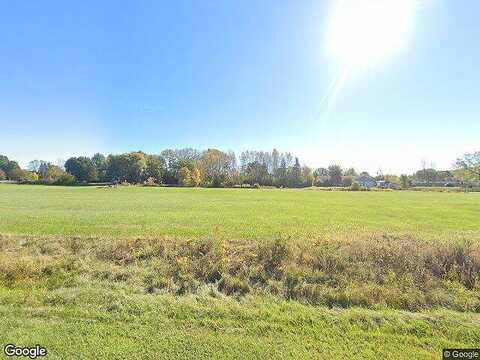 Tamarack Trl, Oshkosh, WI 54904