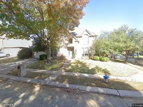 Sandstone Dr, McKinney, TX 75071