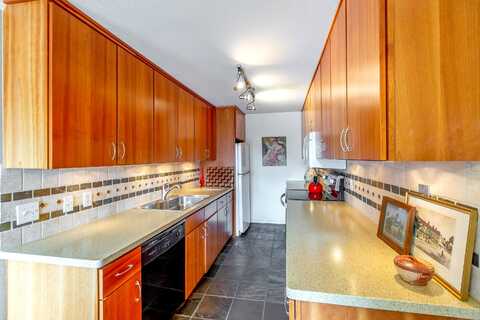 W 6Th Ave, Spokane, WA 99204