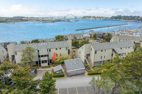 Se Bay Boulevard #427 J-2, Newport, OR 97365
