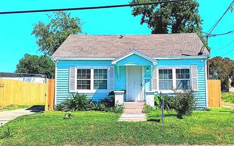 7Th Street, Texas City, TX 77590