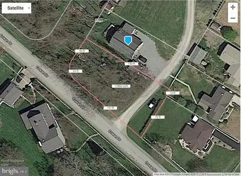 Cowan Dr, Elizabeth, PA 15037