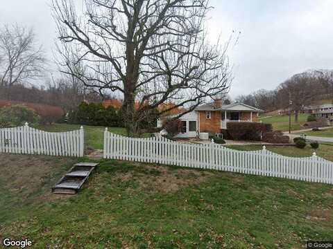Cowan Dr, Elizabeth, PA 15037