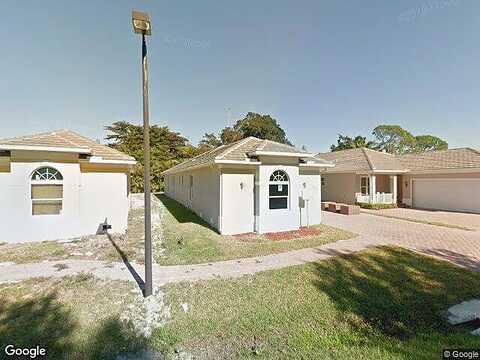 Linda, NAPLES, FL 34112
