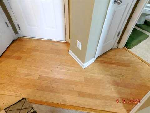Orchard Park, STONE MOUNTAIN, GA 30083