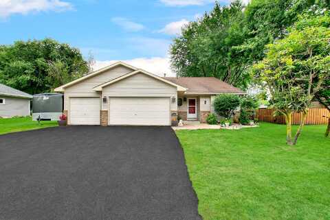 Henna, FOREST LAKE, MN 55025