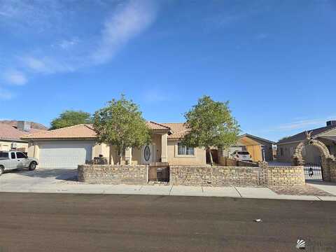 49Th, YUMA, AZ 85367
