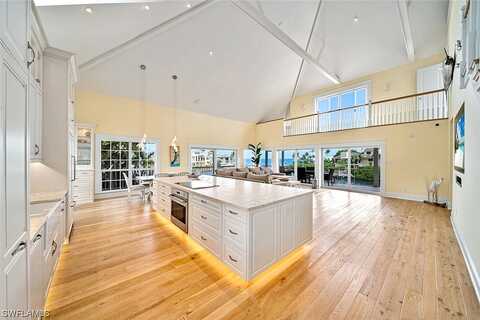 Angel, SANIBEL, FL 33957