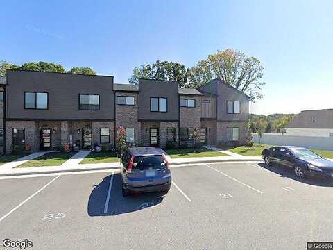 Zags, LYNCHBURG, VA 24502