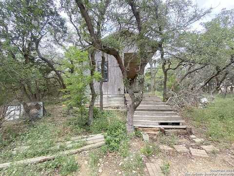Loop, BLANCO, TX 78606