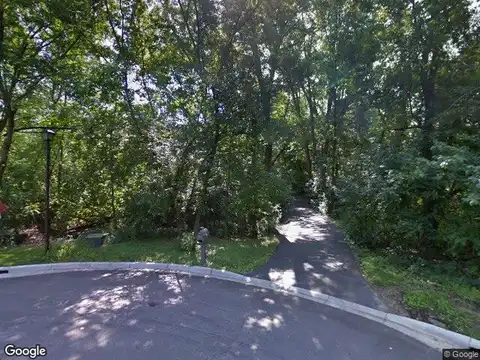 Green Briar, HOPKINS, MN 55305