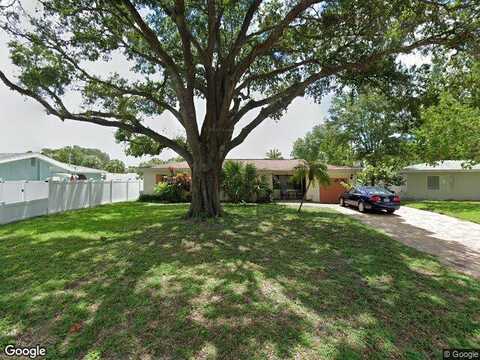8Th, SAINT PETERSBURG, FL 33702