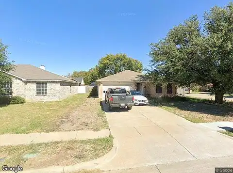Comiskey, SAGINAW, TX 76179
