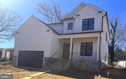 Walker, VIENNA, VA 22180
