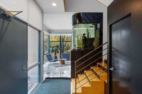 Kenwood, MINNEAPOLIS, MN 55403
