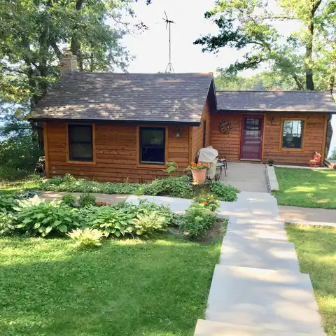 Cobalt, CAMBRIDGE, MN 55008