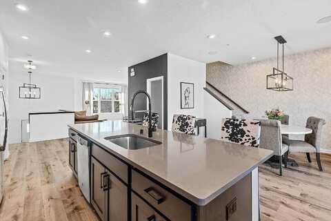 Gateway, SAINT PAUL, MN 55109