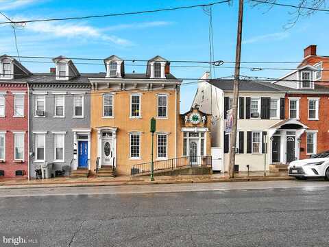 Locust, COLUMBIA, PA 17512