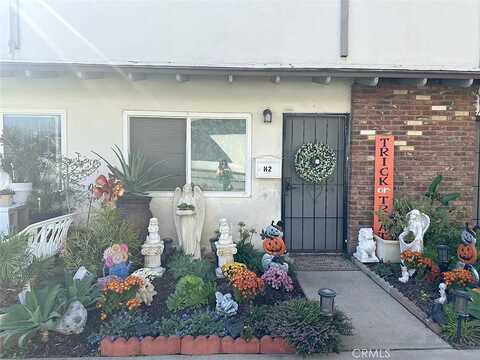 Euclid, SANTA ANA, CA 92704