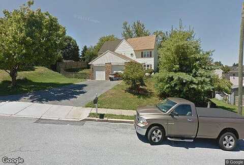 Adams, WOMELSDORF, PA 19567